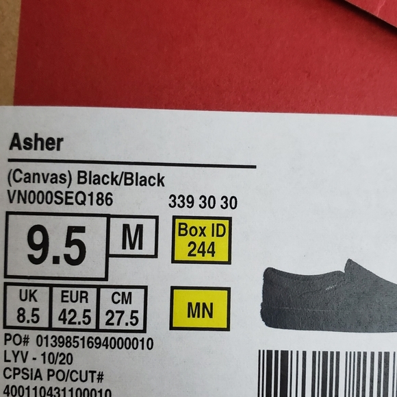 *Sold New Van's Asher Canvas Black Slip On Sneakers - Picture 9 of 9